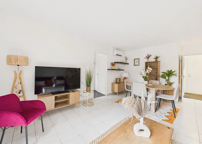 Jolie Maison De Vacance Pour 6 - Jardin Clos Terrasson